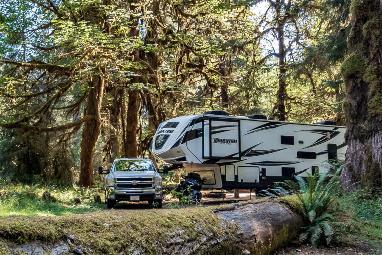 Your Guide to Camping at 9 Popular National Parks