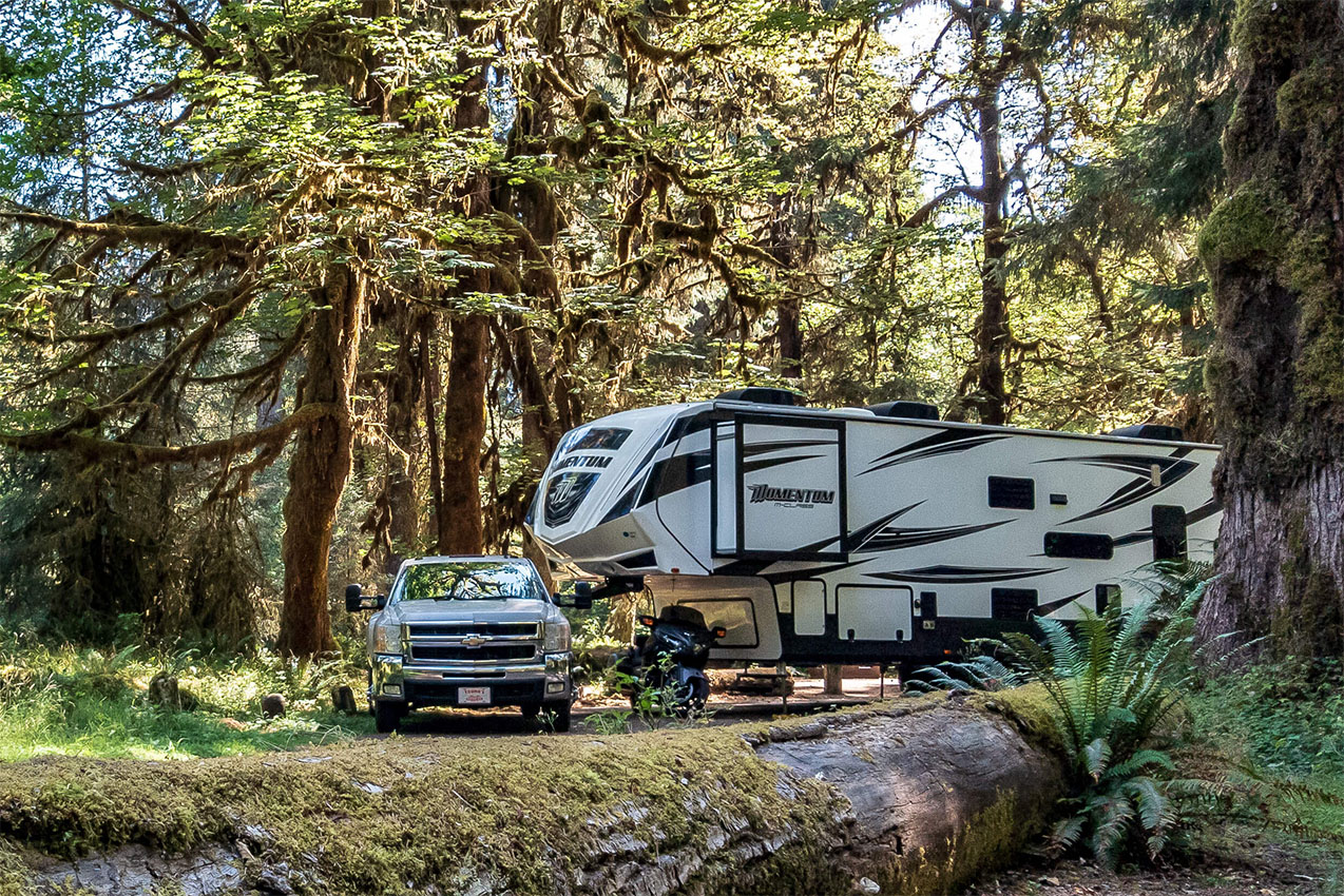 Your Guide to Camping at 9 Popular National Parks