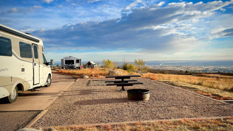 10 Tips for Dry Camping in Your RV