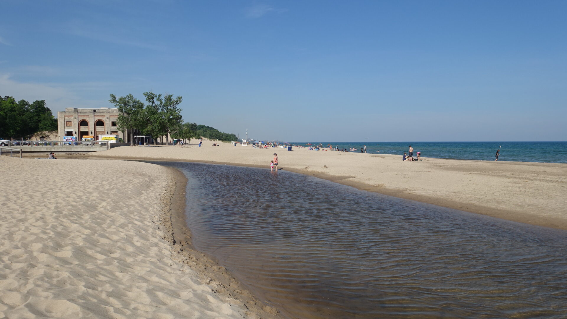 7 Beautiful State Park Campgrounds Along Lake Michigan