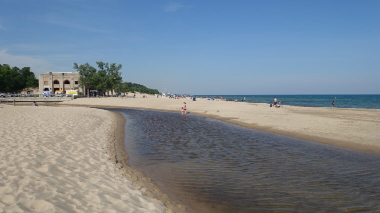 7 Beautiful State Park Campgrounds Along Lake Michigan