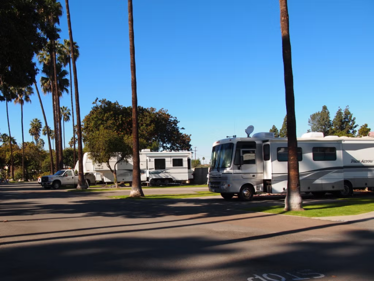 Places to Camp in San Diego, California: Beach, Mountain and RV Campgrounds Compared