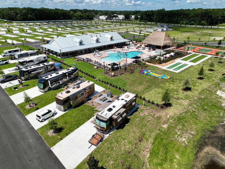 Best Luxury RV Resorts in Florida: Upscale RV Parks by Region